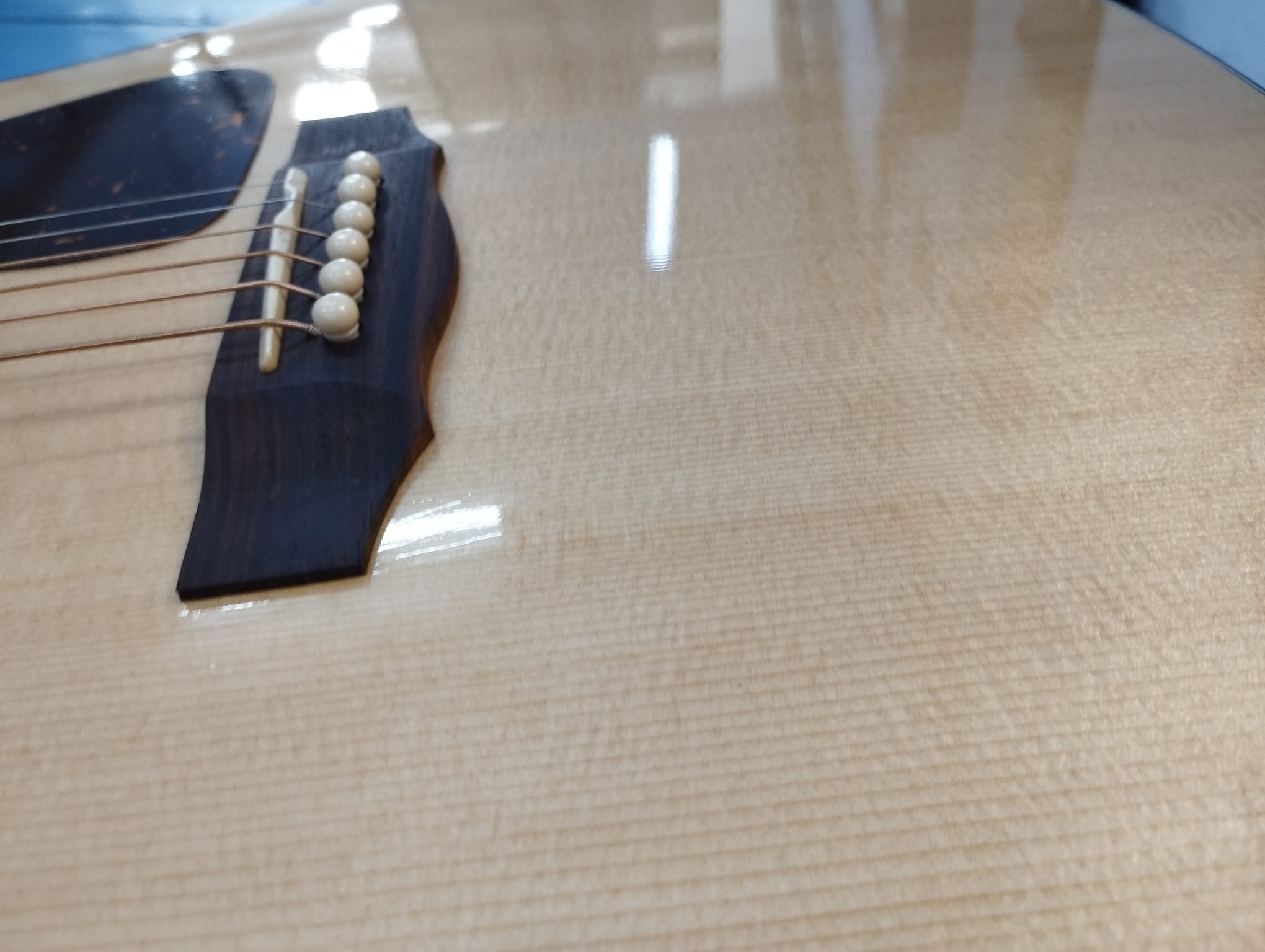 GUILD ITALIA D-40 TRADITIONAL NAT NITRO