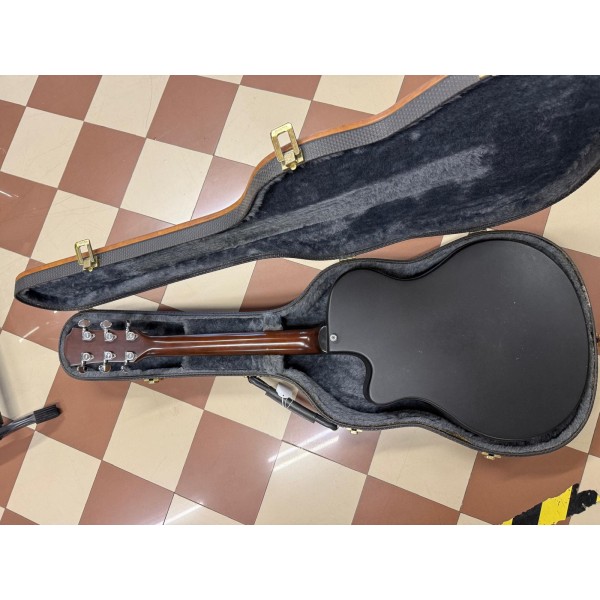 Yamaha APX-4 – Chitarra Elettroacustica Usata in Buone Condizioni CON CHUSTODIA RIGIDA