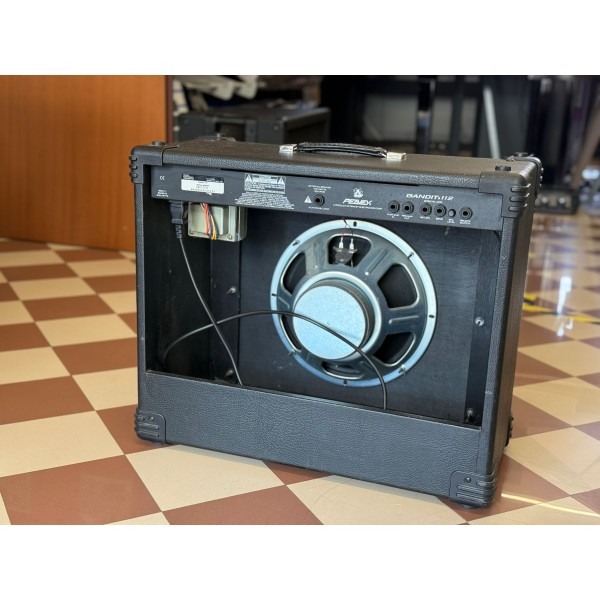 PEAVEY Bandit 112 (USATO) in ottime condizioni