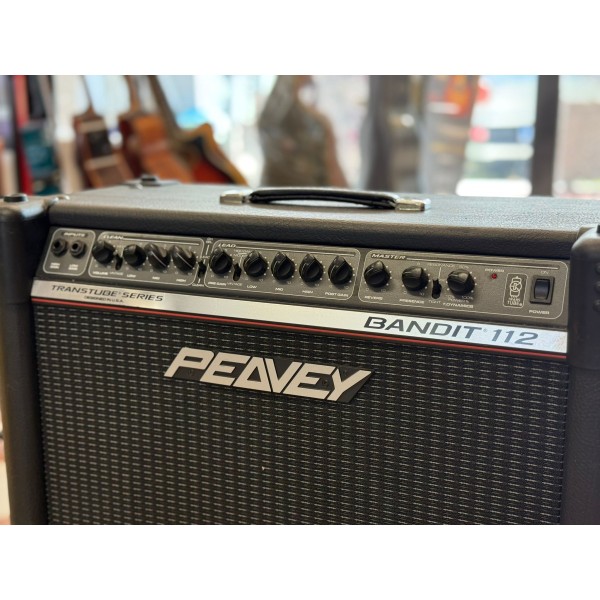 PEAVEY Bandit 112 (USATO) in ottime condizioni