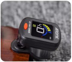 AROMA AT10A ACCORDATORE CROMATICO A PINZA RICARICABILE PER CHITARRA BASSO UKULELE E VIOLINO COLORE NERO