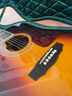 GUILD ITALIA D-55E ATB ANTIQUE BURST NITRO