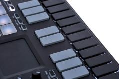 KORG NANO KEY STUDIO MIDI CONTROLLER MIDI 25 TASTI BLUETOOTH CON RETRO ILLUMINAZIONE A LED DEI TASTI