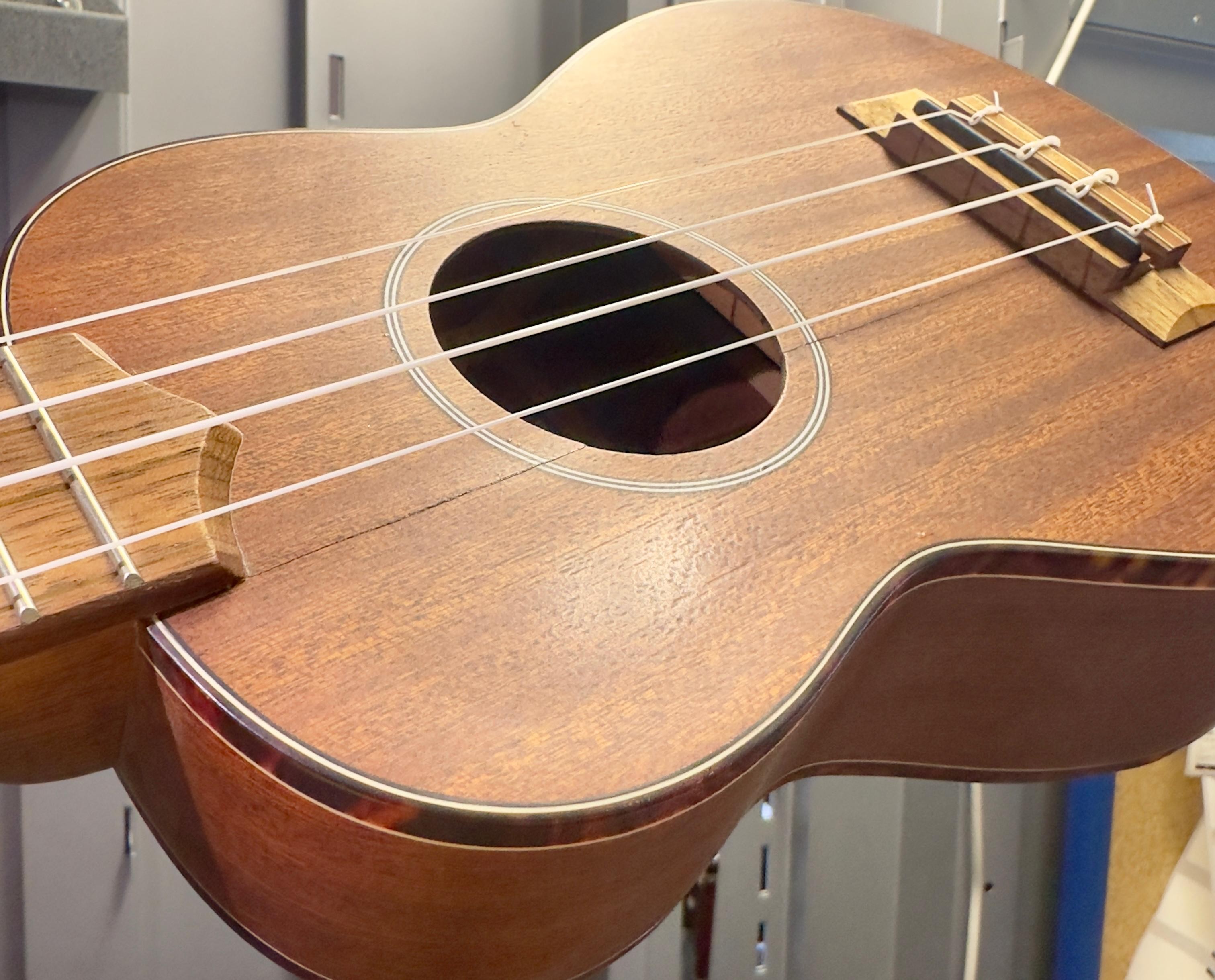 Kala KA-SMHS Ukulele All Solid Mahogany Soprano natural
