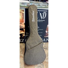 Alhambra 1C HT - chitarra classica con custodia
