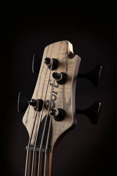 CORT A4 ULTRA ASH ENB C/ESTUCHE