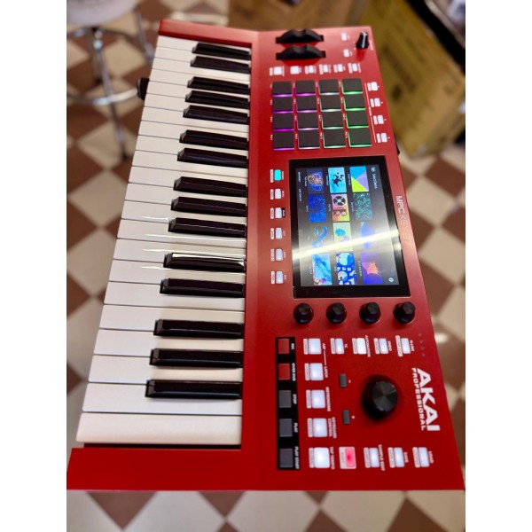AKAI MPC Key 37 - MUSIC WORKSTATION 37 TASTI