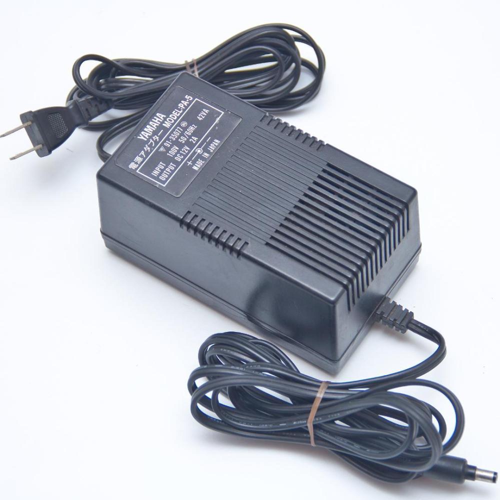 YAMAHA PA5 ALIMENTATORE PER TASTIERA