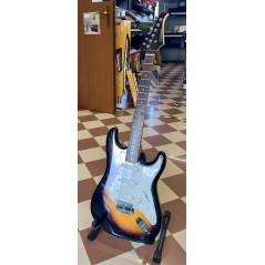 chitarra elettrica silvertone stratocaster  sunburst con custodia