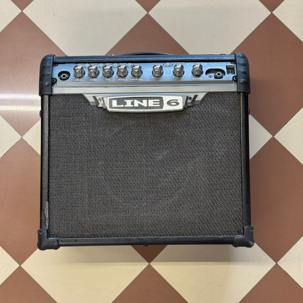 Line6 Spider III 15W – Amplificatore per Chitarra Usato Perfettamente Funzionante