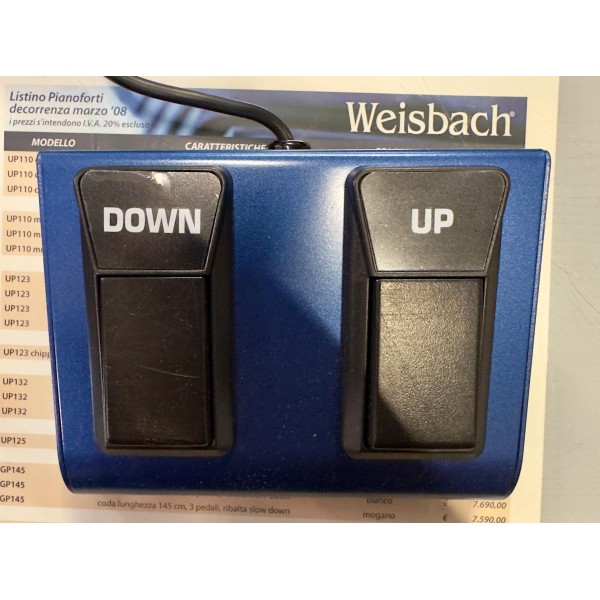 BEHRINGER V-AMP 2 - Multieffetto per chitarra