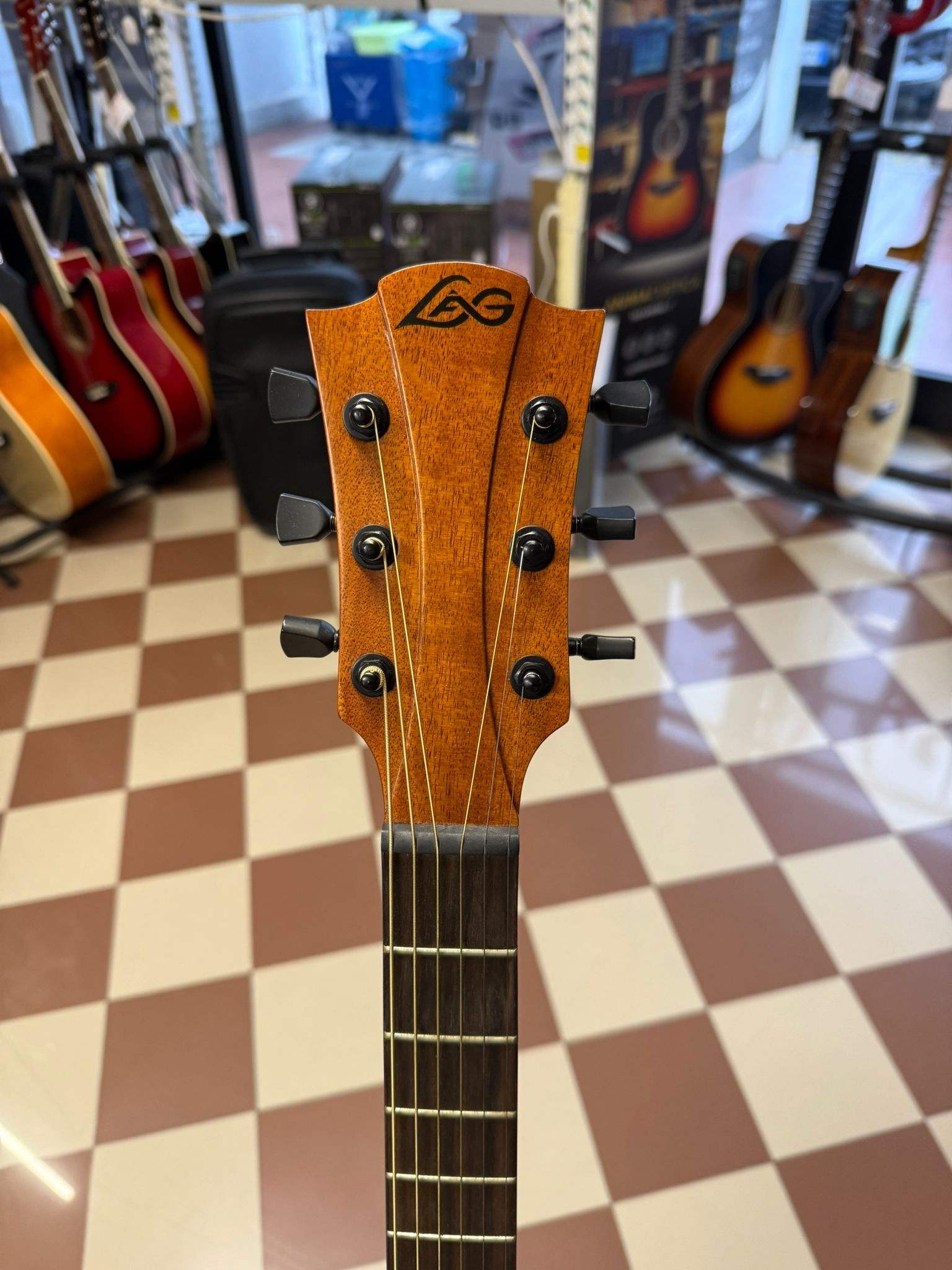 LAG Guitars T66DCE - USATA - chitarra acustica elettrificata