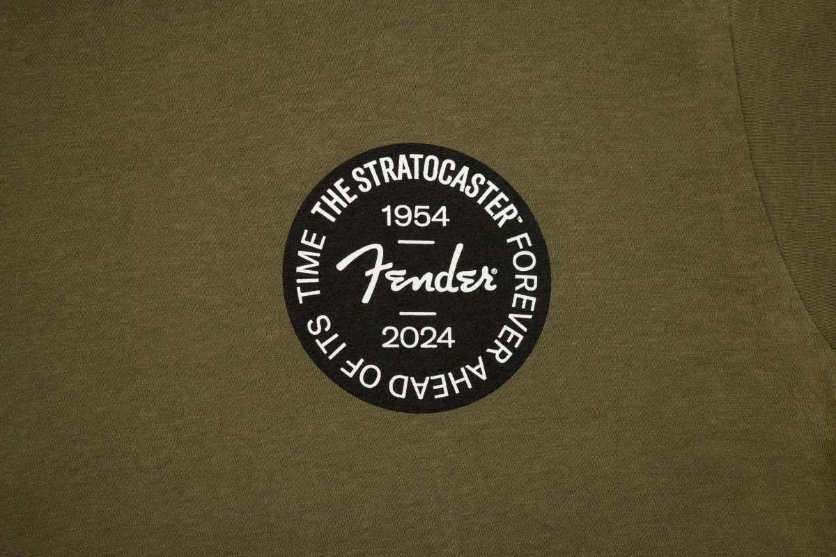 Fender Stratocaster™ 70th Anniversary Badge Tee, Olive, L