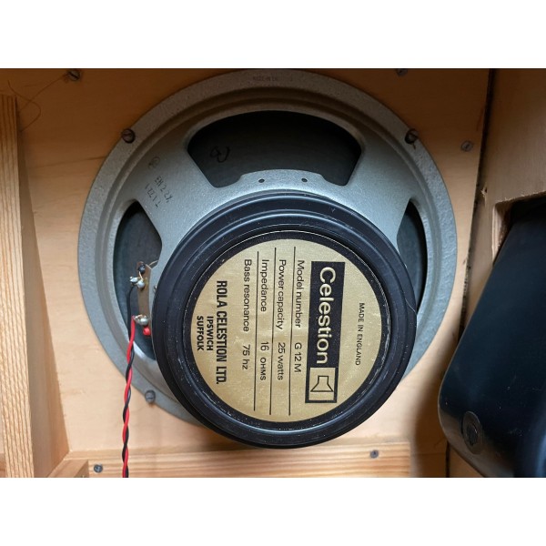 CASSA E TESTATA MARSHALL ARTISTE MADE IN INGLAND NUMERO SERIALE: 8358F