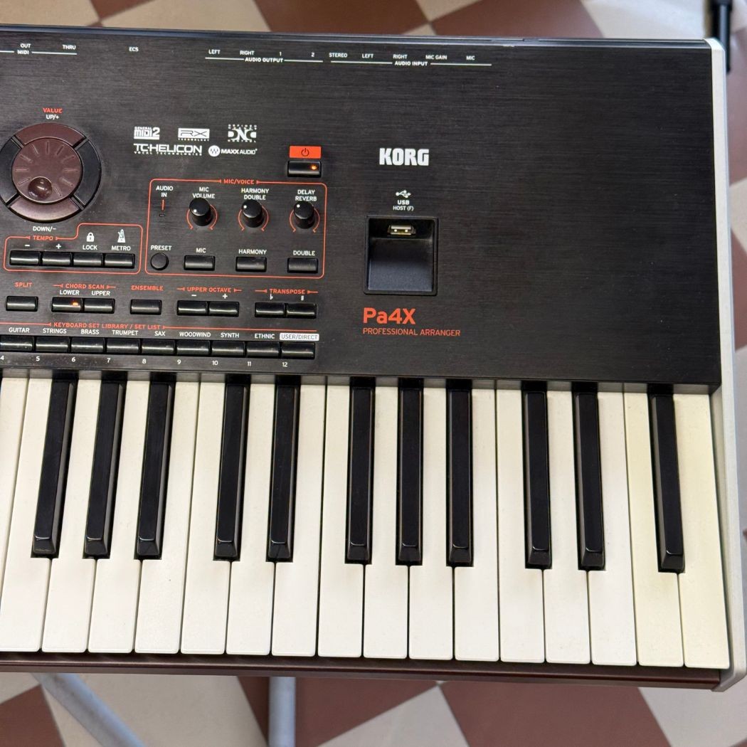 KORG Pa4X-76 - Professional Arranger - USATA