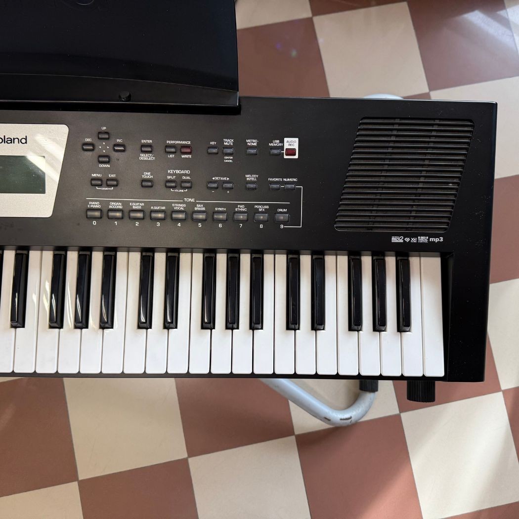 ROLAND BK-3 Black - Tastiera Arranger 61 Tasti- USATO