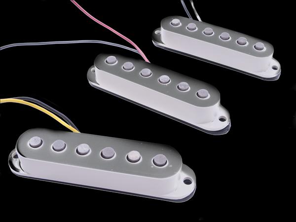 Fender Deluxe Drive Stratocaster® Pickups, (3)