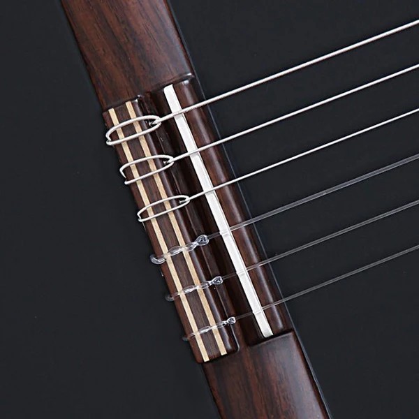 ALHAMBRA BLACK SATIN CW EZ - Chitarra Classica Nera Cutaway Elettrificata