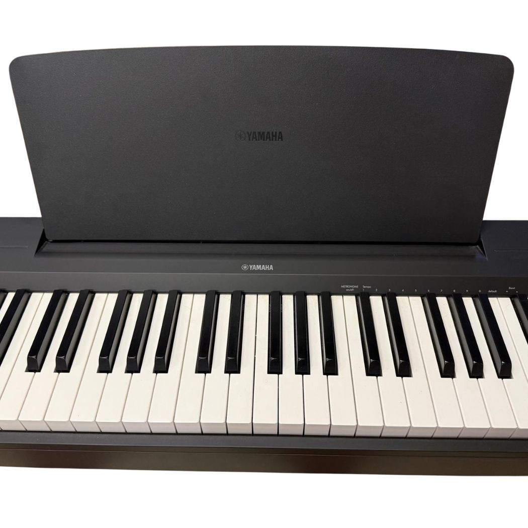 YAMAHA P-143 Black - Pianoforte Digitale 88 Tasti Pesati - USATO