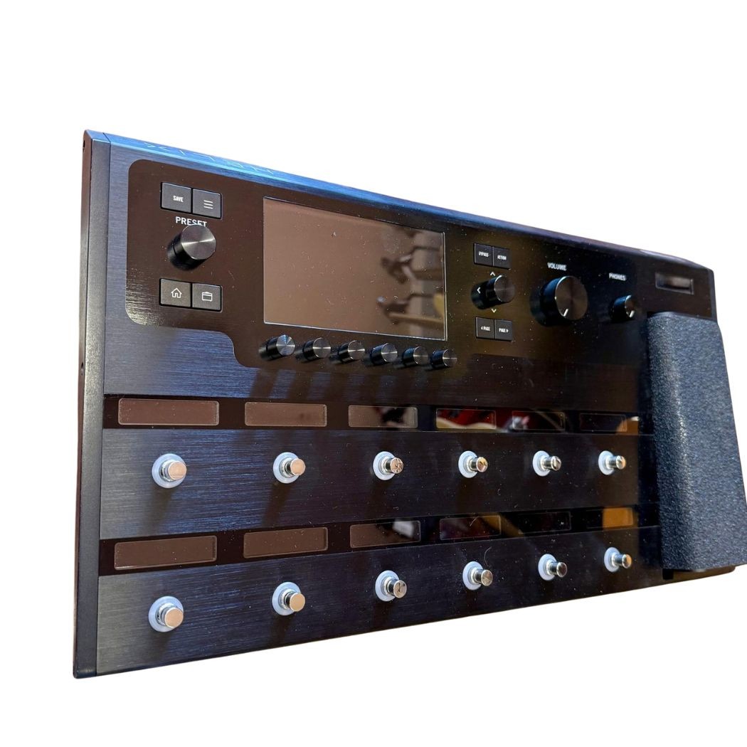 LINE 6 Helix Floor - Processore Multi-Effetto PEDALIERA per Chitarra e Basso - usato