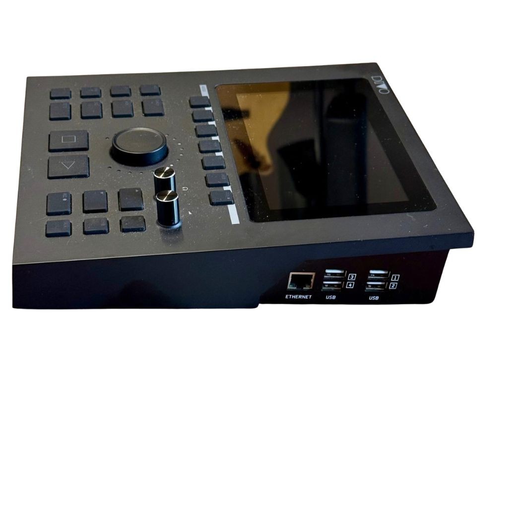 M-LIVE Divo (64 GB) - Workstation per Basi Musicali e Mixer Digitale - USATO