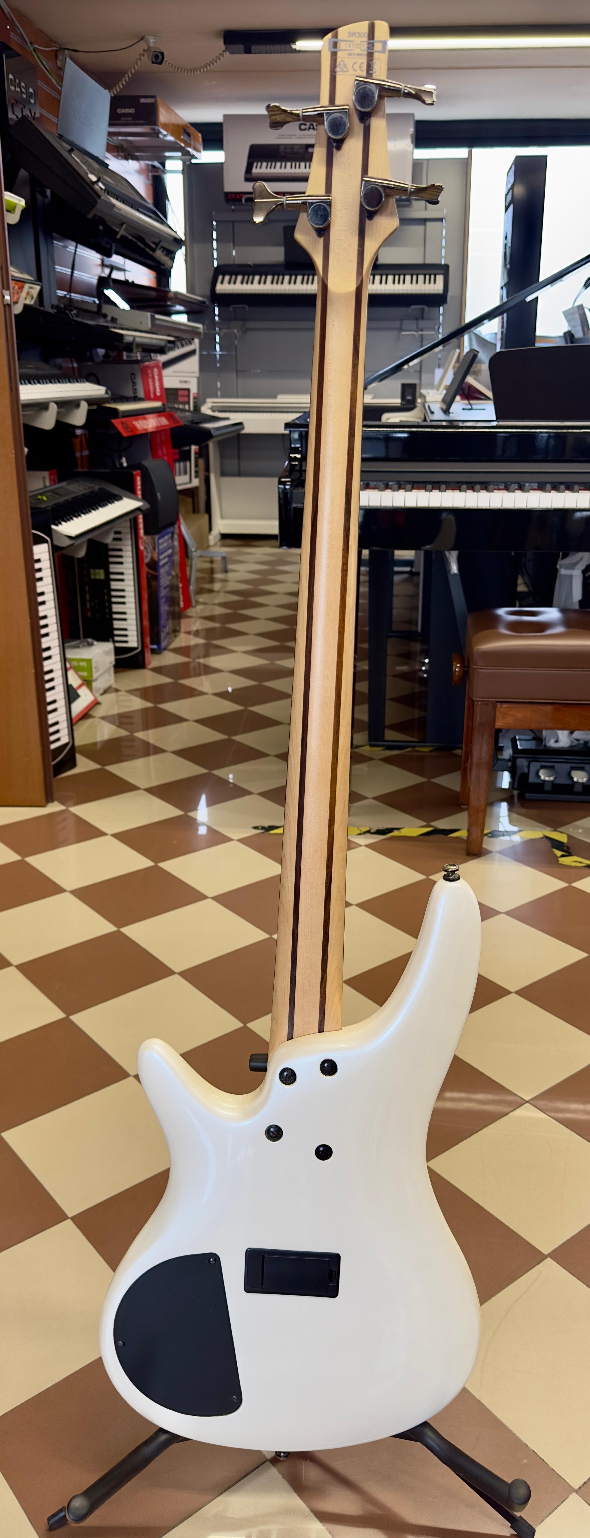 basso IBANEZ SR300E Pearl White - BASSO ELETTRICO BIANCO con custodia