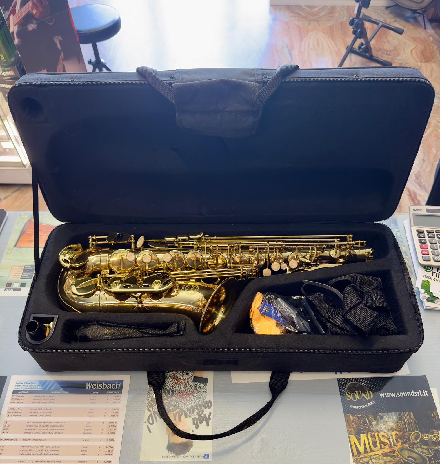 GRASSI SAL700 - SASSOFONO CONTRALTO LACCATO