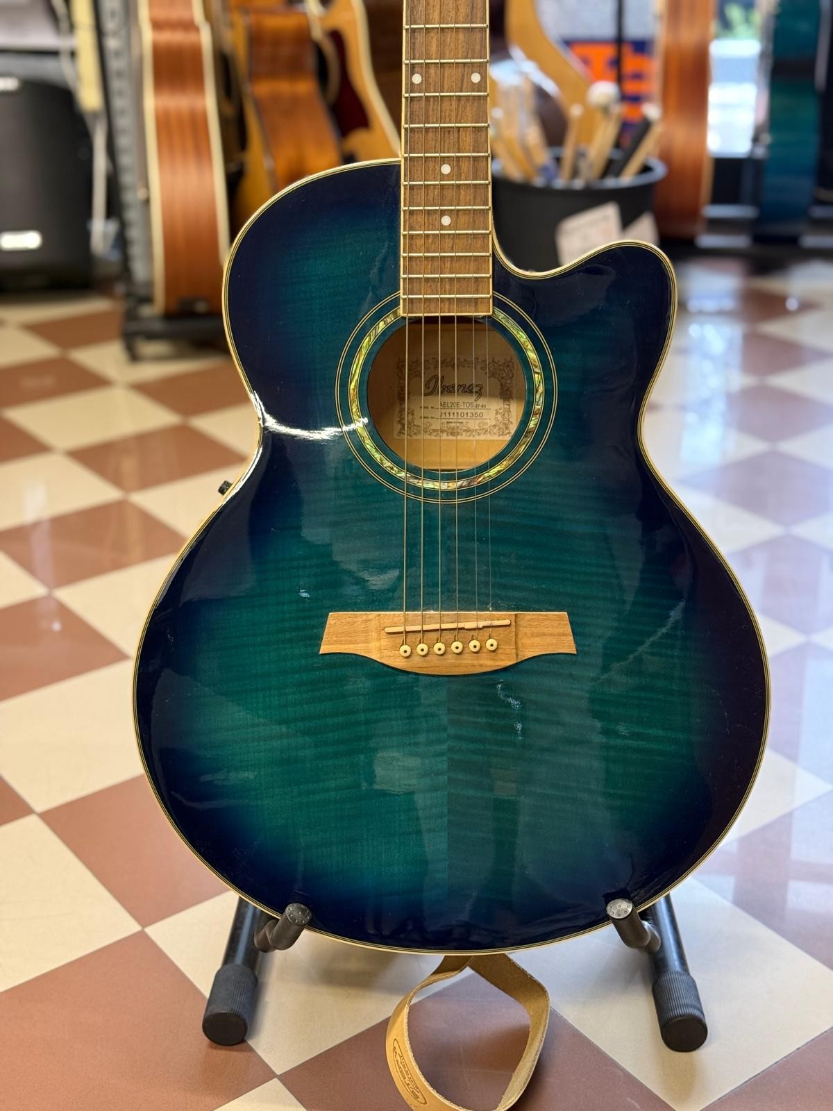 IBANEZ AEL20E-TOS - Chitarra Acustica Elettrificata (Usato)