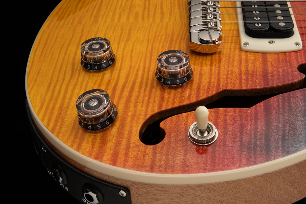 PRS SE Ed Sheeran Hollowbody Baritone - Kaleidoscope - Con Sistema Piezo LR Baggs
