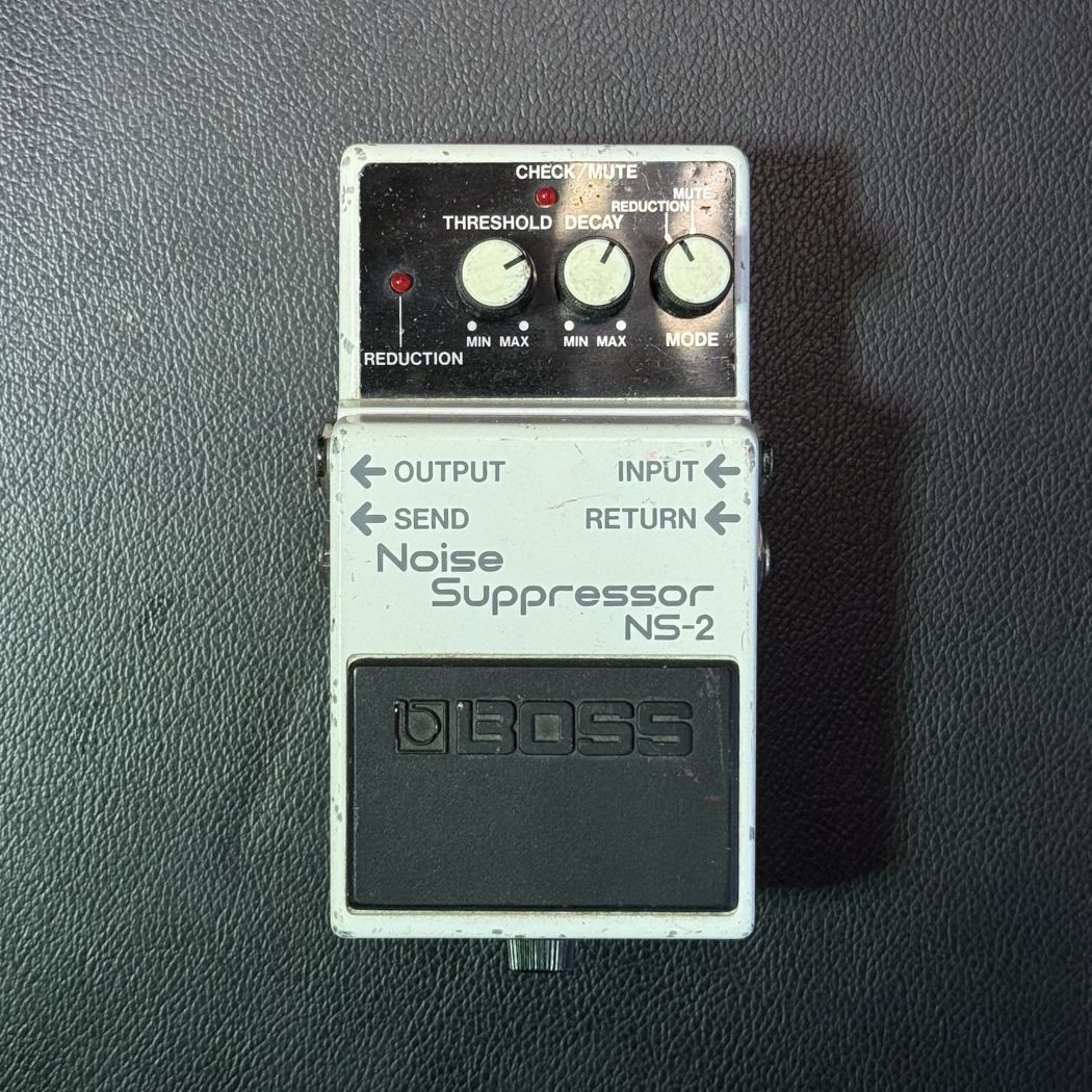 BOSS NS-2 Noise Suppressor - Pedale Noise Gate per Chitarra e Basso (USATO GARANTITO)