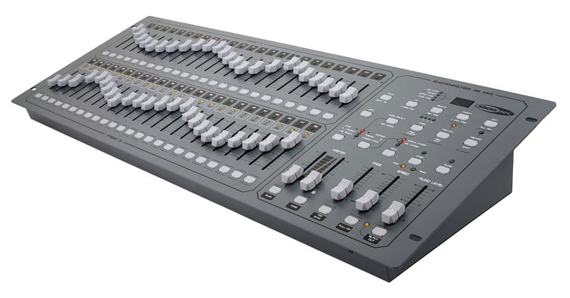 SHOWTEC SHOWMASTER 48 MK2 CENTRALINA LUCI MIDI DMX 48 CANALI 24+24 PRESET 96 SCENE 23976 PASSI LOOP MONTAGGIO RACK ALIMENTATORE