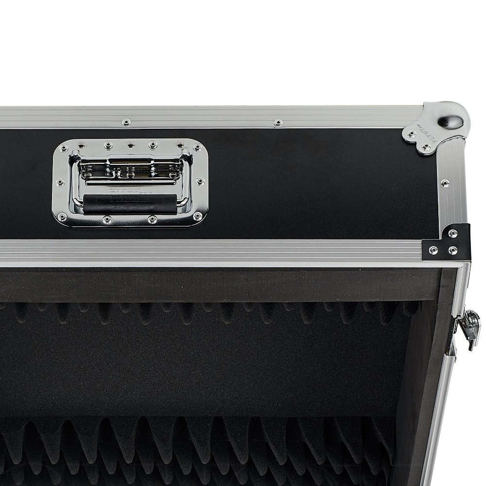 FLYHT PRO FLIGHT CASE PER BEHRINGER X32 COMPACT 6 MANIGLIE 4 CHIUSURE SPAZIO CAVI 12CM