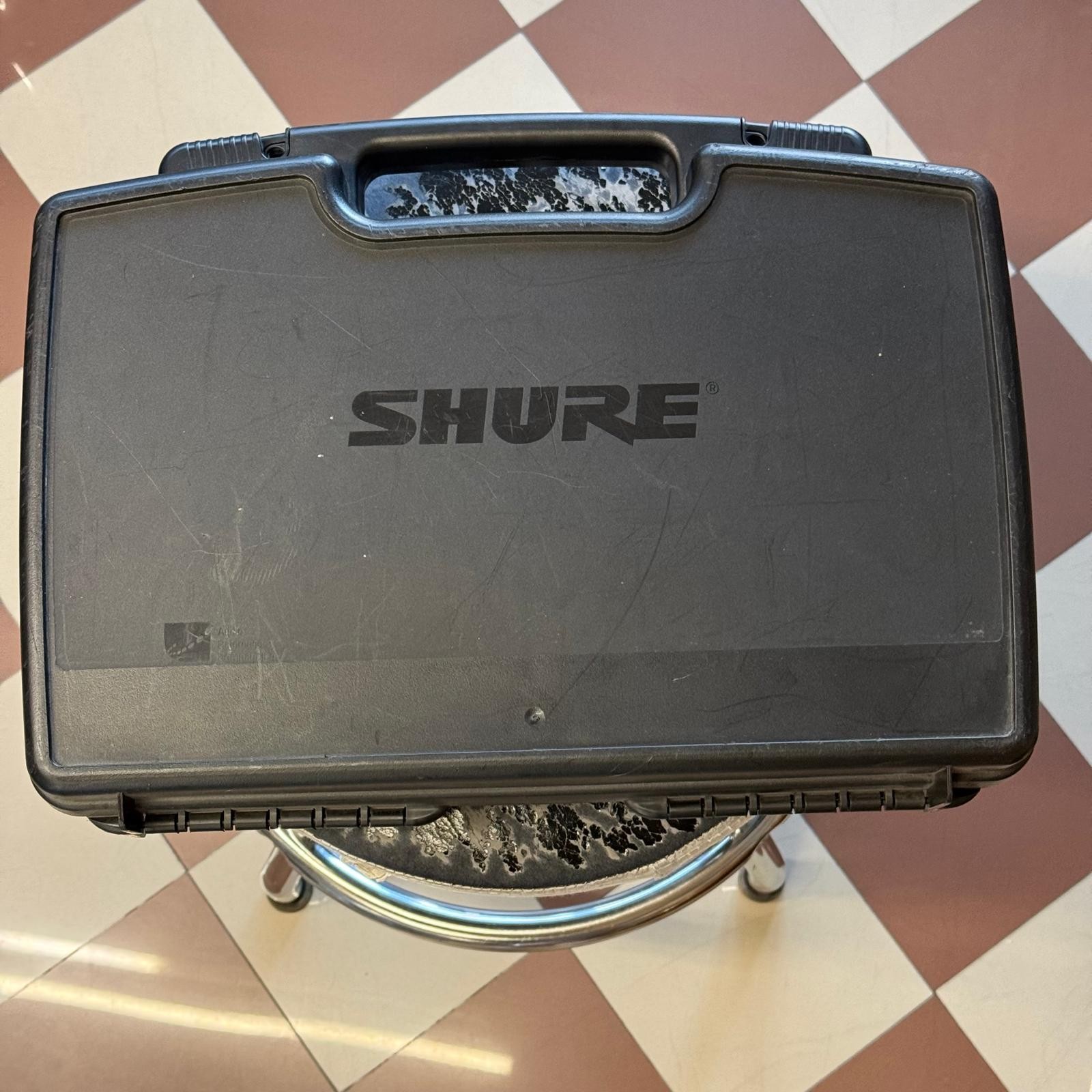 SHURE PGX24E / Beta58 (USATO) - Sistema Radiomicrofono Wireless con Trasmettitore PGX2/Beta58 e Ricevitore PGX4