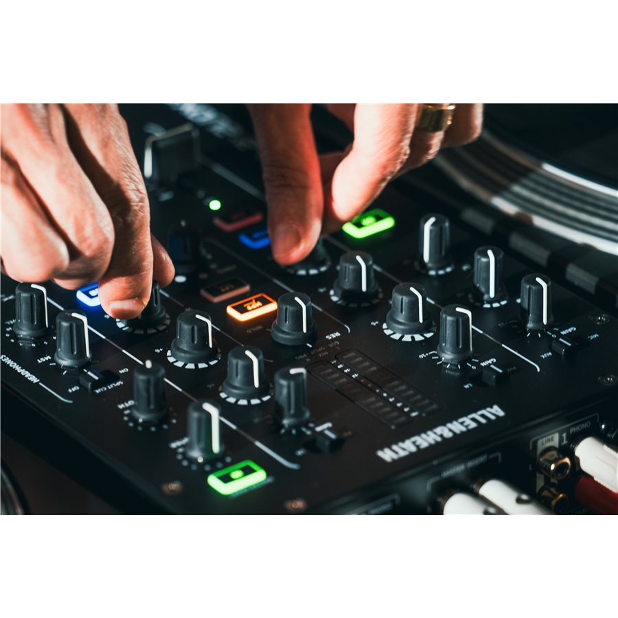 Allen & Heath Xone 24
