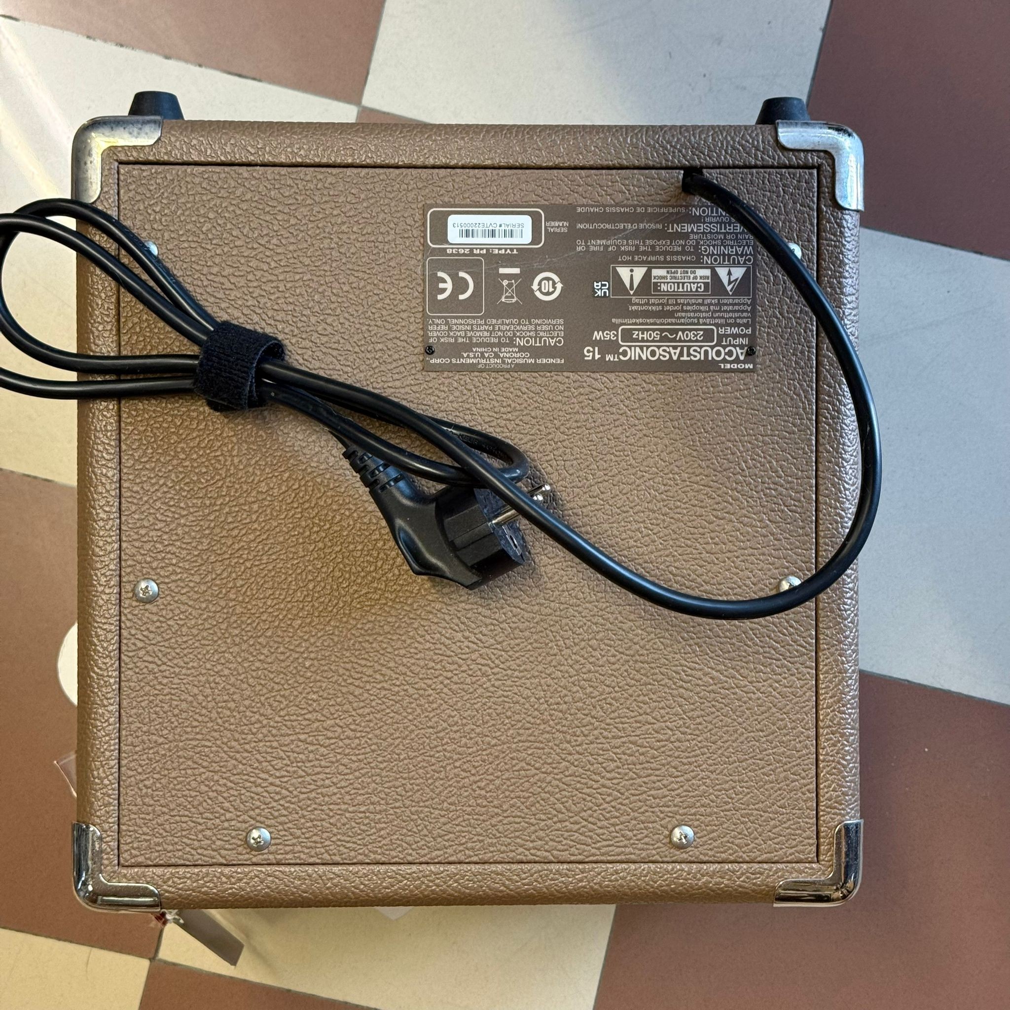 FENDER Acoustasonic 15 - Amplificatore Combo per Chitarra Acustica e Voce 15W (USATO)