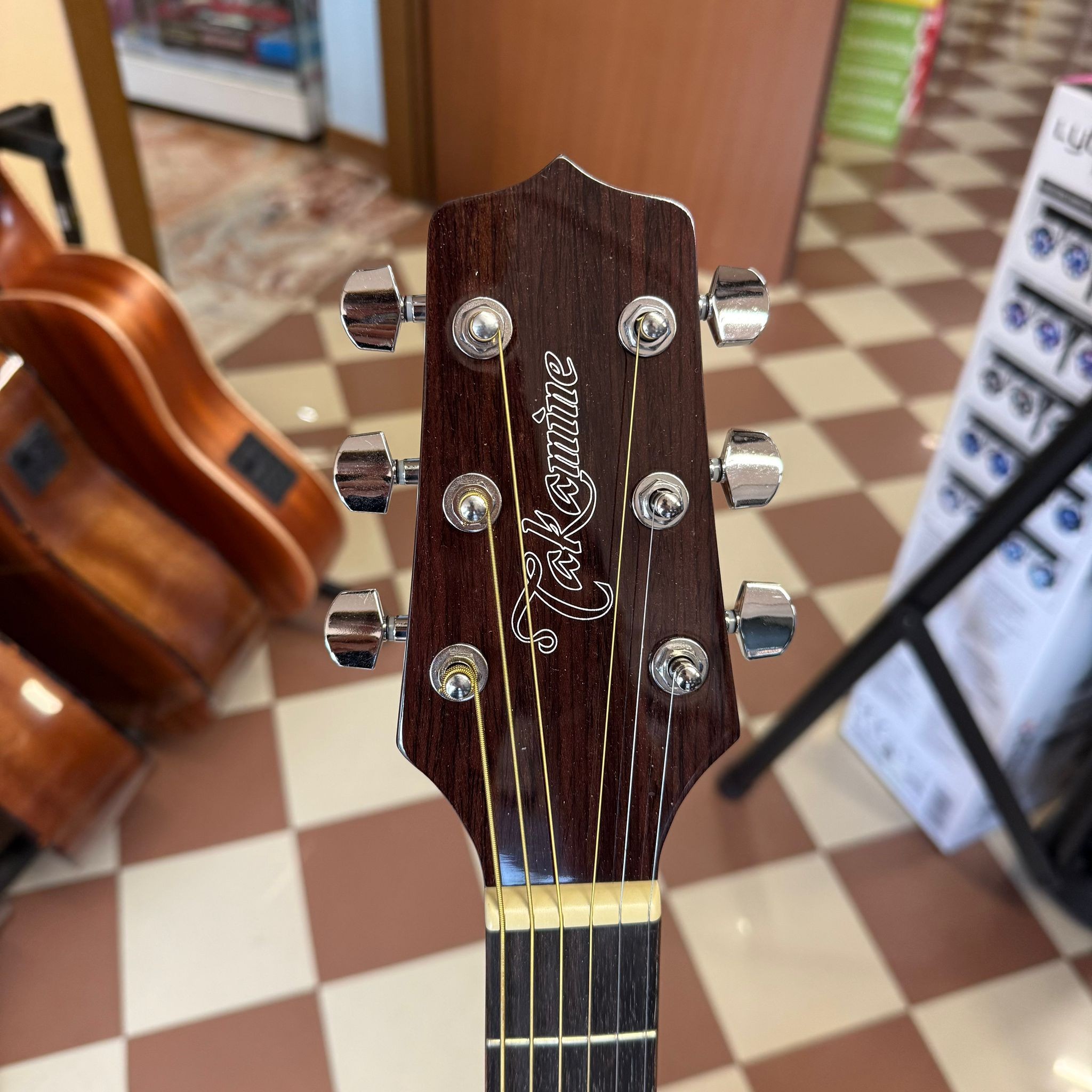 TAKAMINE GF30CE Natural - Chitarra Acustica Elettrificata Cutaway con Top in Abete Massello (USATA PERFETTA)