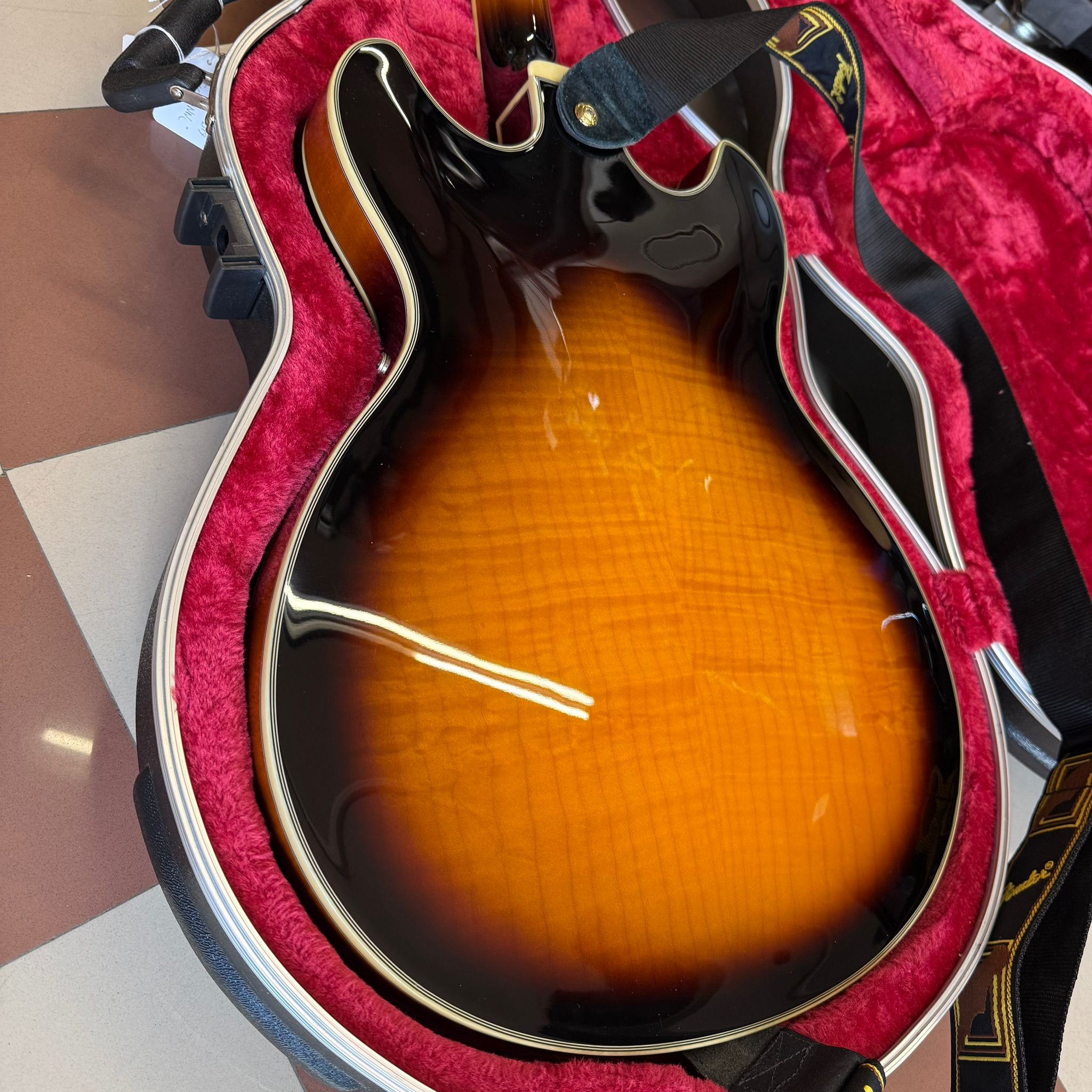 IBANEZ JSM10-VYS (USATA) con Custodia Rigida
