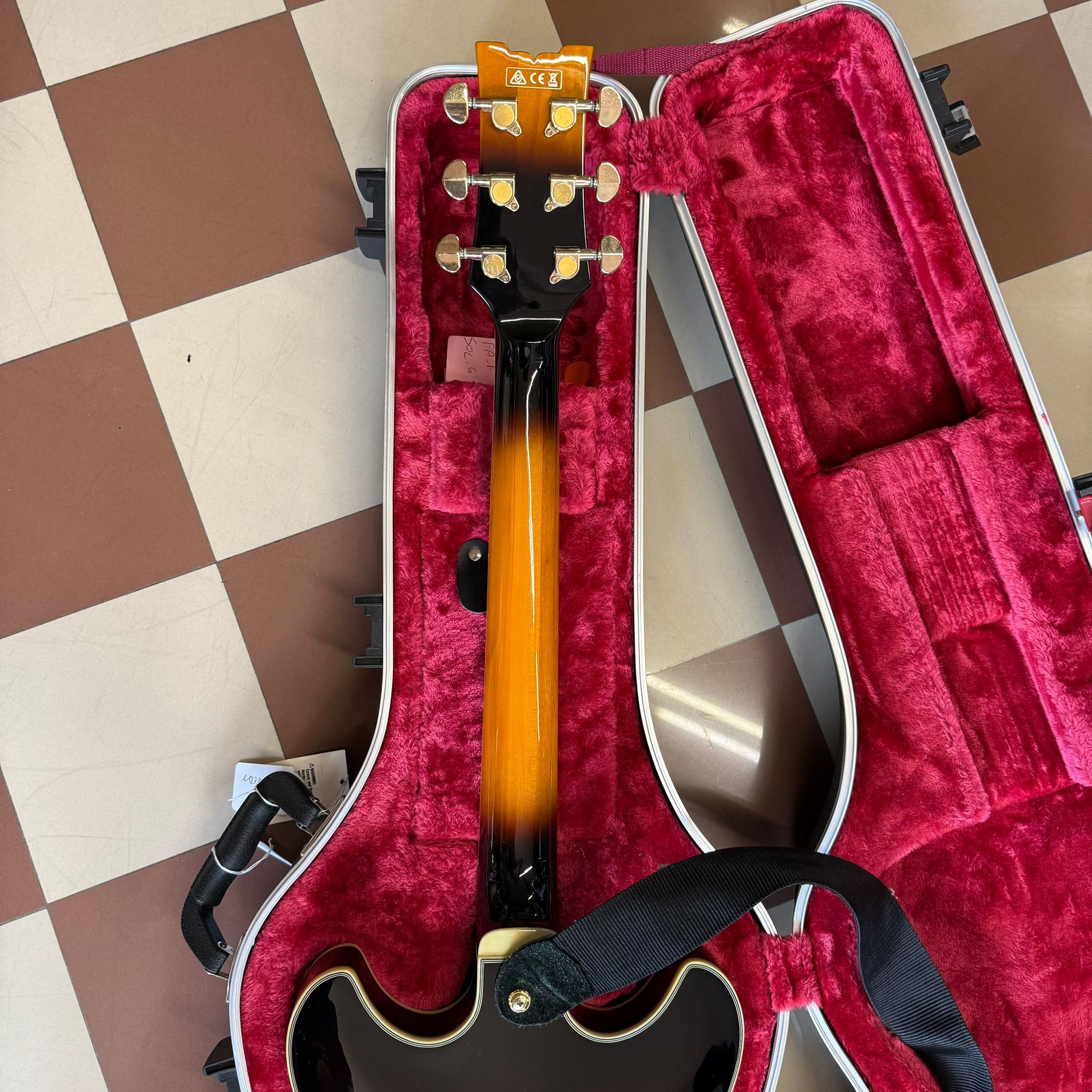 IBANEZ JSM10-VYS (USATA) con Custodia Rigida