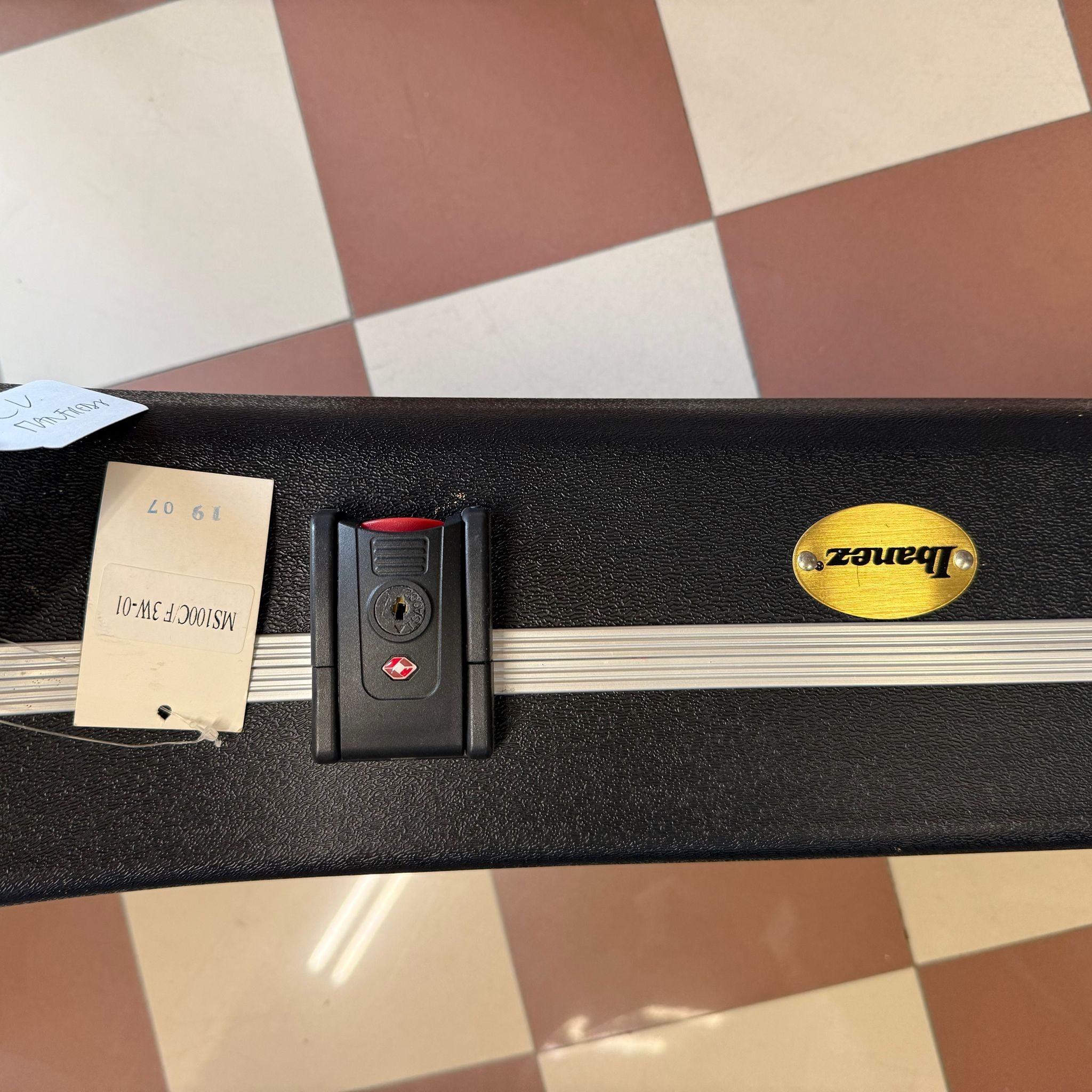 IBANEZ JSM10-VYS (USATA) con Custodia Rigida
