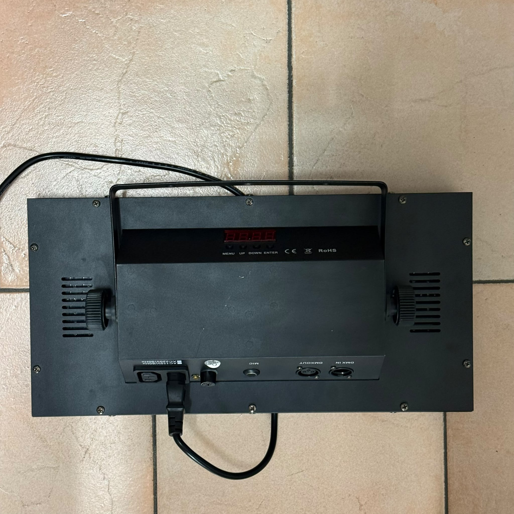 Empire Strobo LED RGB Proiettore Stroboscopico ad Alta Intensità per Stage e Club