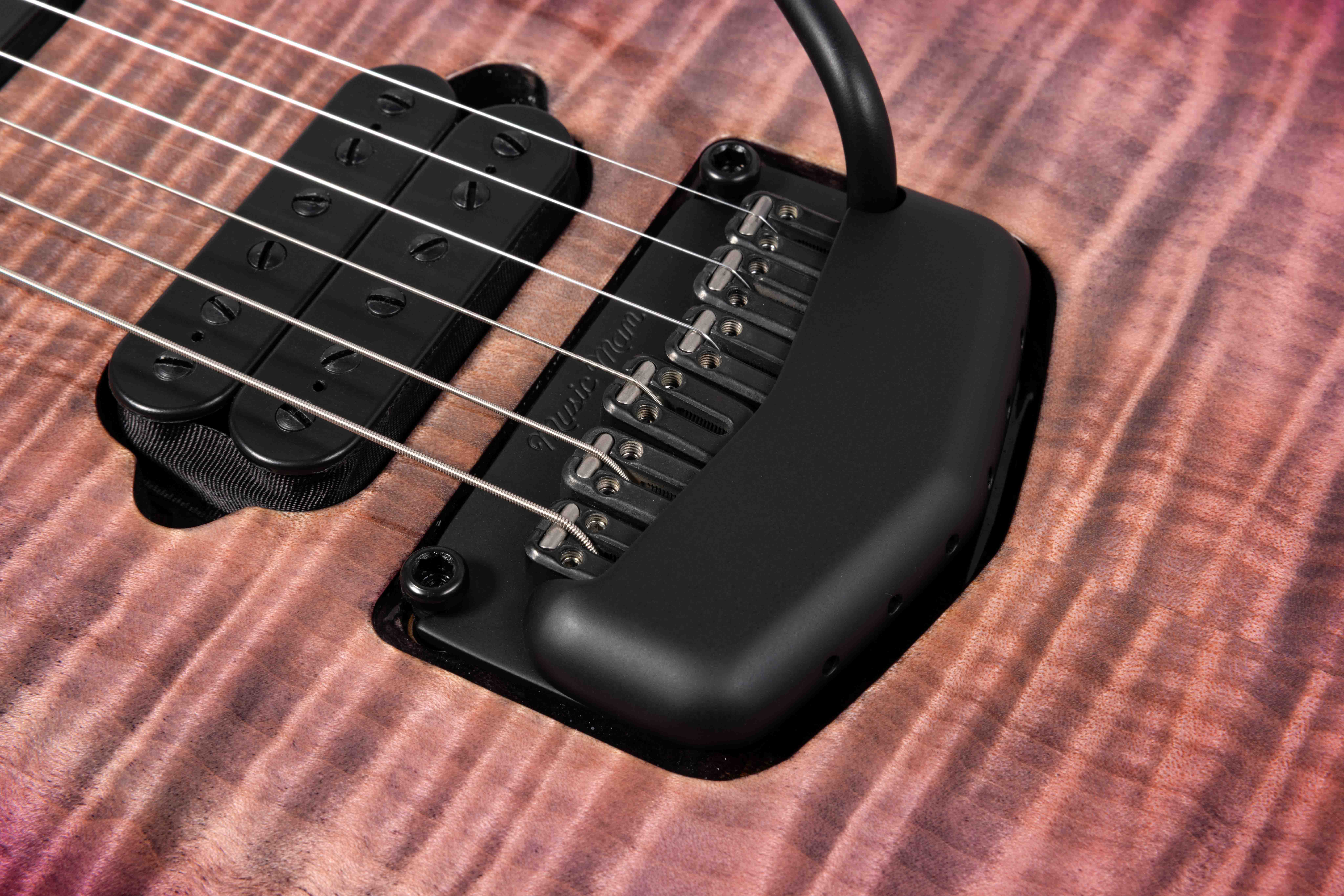 Music Man Majesty Premium Select Strawberry Moon