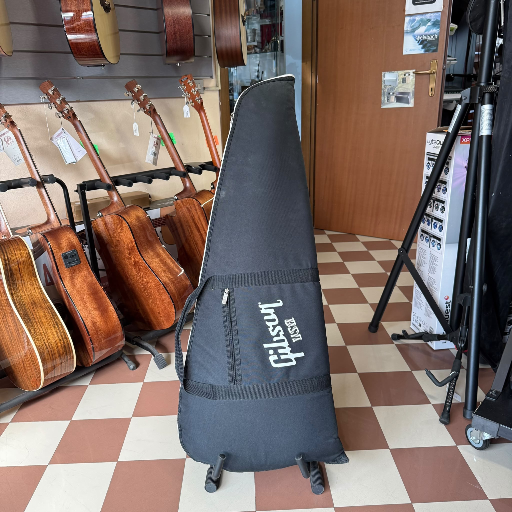 Gibson Les Paul Studio Faded Worn Cherry (USATA) - Custodia