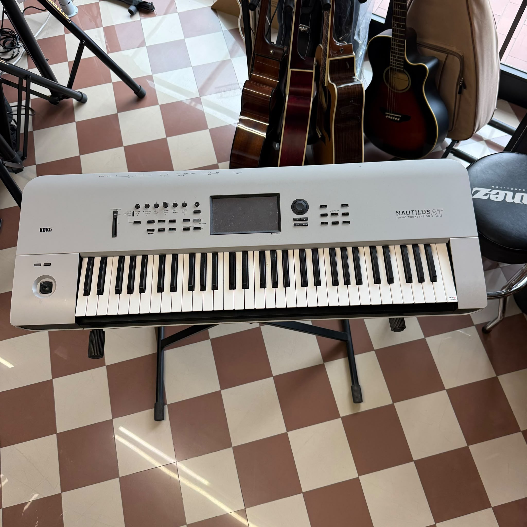 KORG Nautilus 61 AT - Workstation 61 Tasti Usata con Confezione Originale