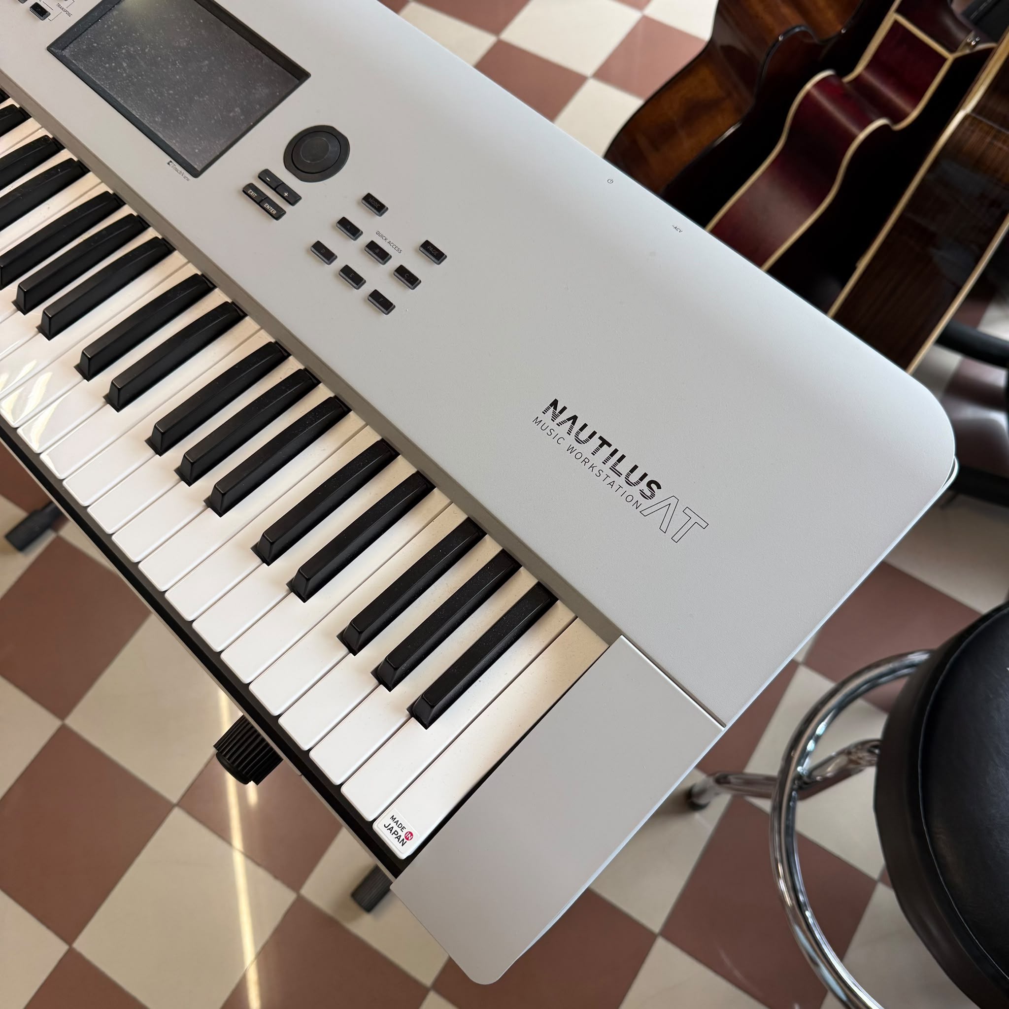 KORG Nautilus 61 AT - Workstation 61 Tasti Usata con Confezione Originale