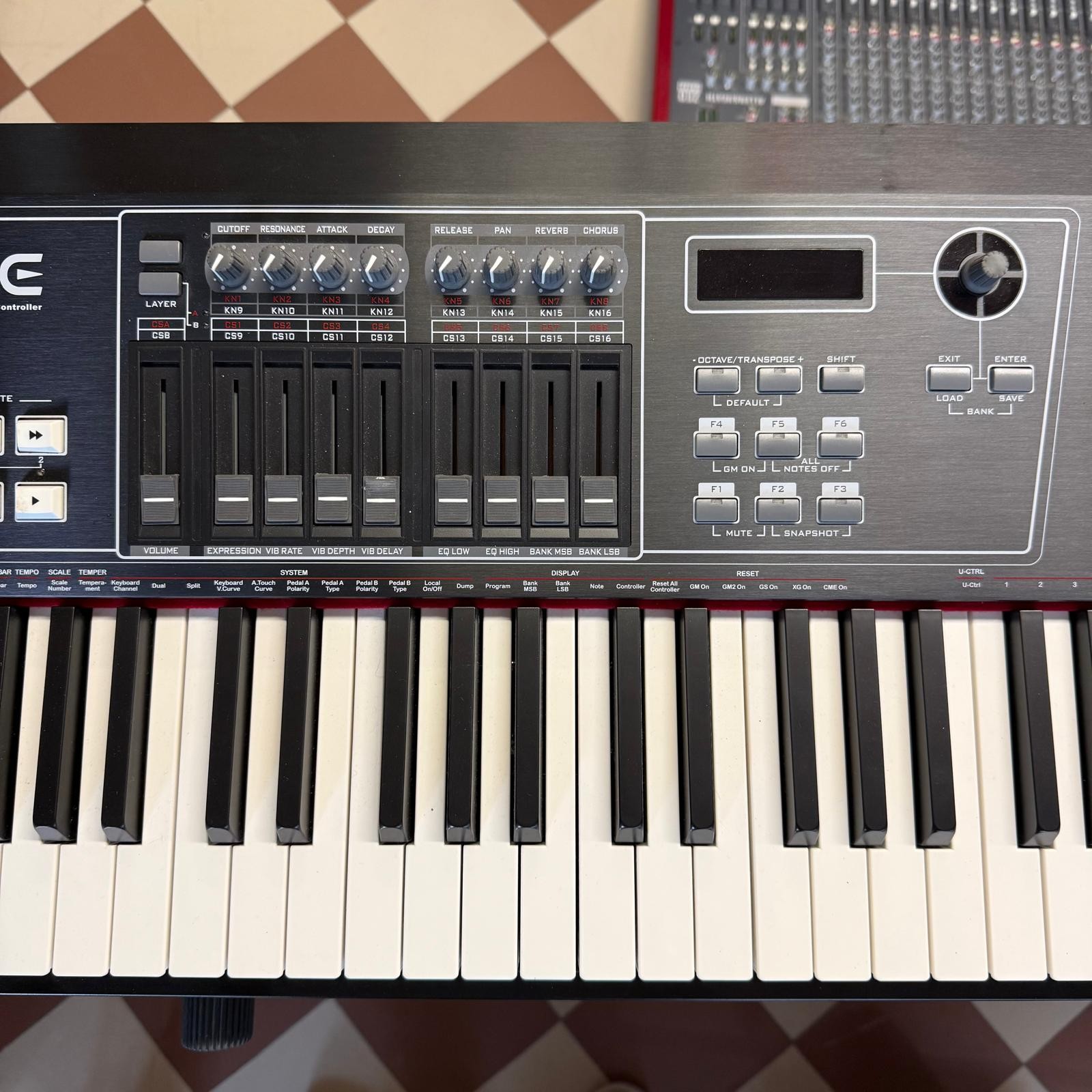 CME UF80 Classic - Master Keyboard MIDI USB 88 Tasti Pesati Usata