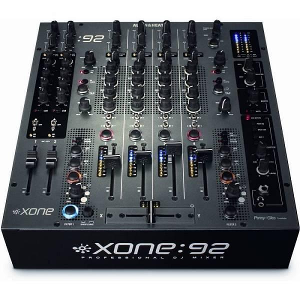 Allen & Heath XONE:92 mixer professionale per dj