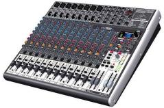 Behringer Xenyx X2222USB - mixer 16 canali