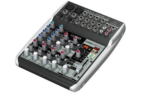 Behringer Xenyx QX1002USB - mixer compatto con compressori