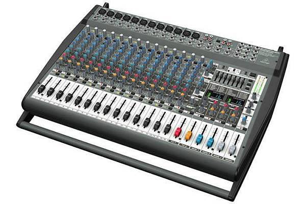 Behringer Europower PMP6000 - mixer amplificato