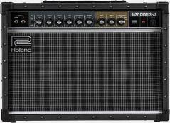 Roland JC-40  Jazz Chorus Guitar Amplifier